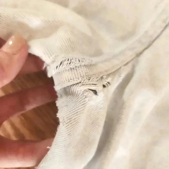 GUC Vintage Jordache Acid Wash Lace Heart Jeans, Size 15/16 or Modern Size 12 - Picture 9 of 12